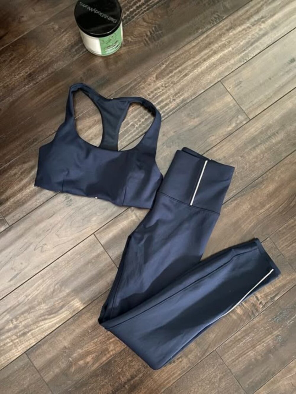 Vuori Evolve Lunar Set